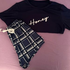 Cute Lightweight short and T ladies lounge set